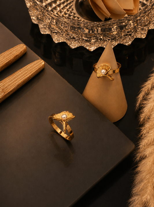 Anti-Tarnish Ginkgo Pearl Ring