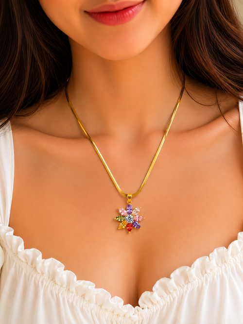 🥇 Crystal Blossom Necklace