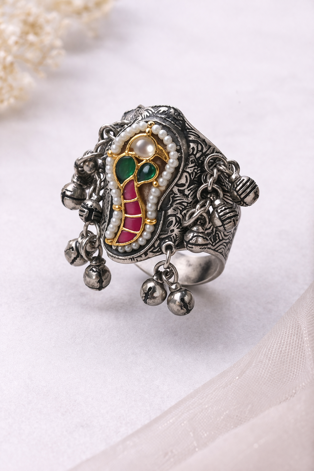 Nysha Ganesh Motif Ghungroo Ring