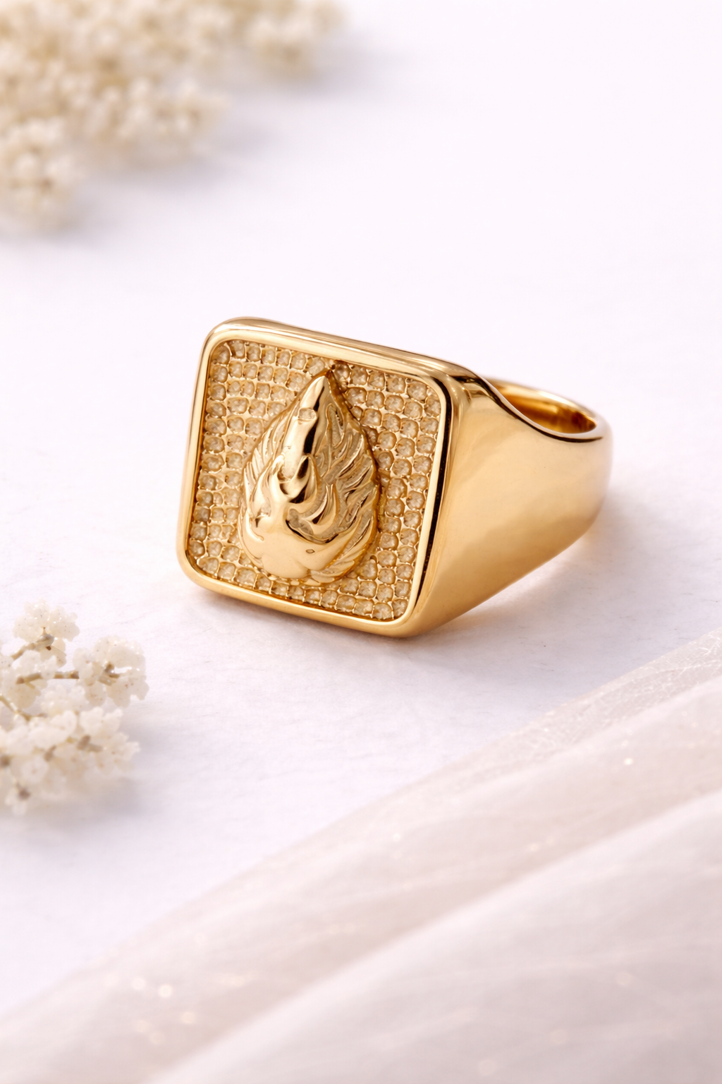 Nysha Gold Flame Signet Ring